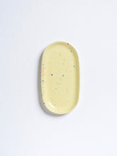 Lade das Bild in den Galerie-Viewer, Egg Back Home Party Confetti Tray