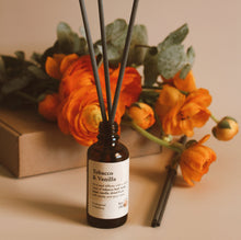Lade das Bild in den Galerie-Viewer, The Clean Cotton Reed Diffuser