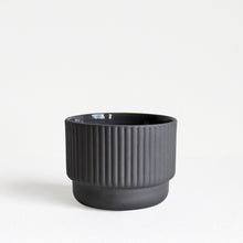 Lade das Bild in den Galerie-Viewer, Cappucino Cup Tasse "Column" Archive Studio