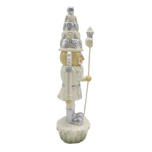 Lade das Bild in den Galerie-Viewer, Christmas Nutcracker Nussknacker Figur Cupcake White
