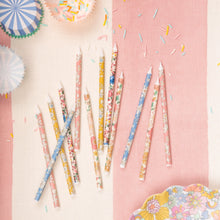 Lade das Bild in den Galerie-Viewer, Meri Meri x Liberty London Mixed Print Party Candles Kerzen
