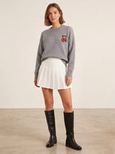 Lade das Bild in den Galerie-Viewer, Embroidered Bear Sweater Pullover
