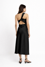 Lade das Bild in den Galerie-Viewer, Satin One Shoulder Open Back Dress Kleid Amalia
