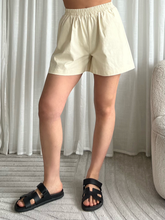 Lade das Bild in den Galerie-Viewer, Cotton Shorts Nicole
