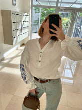 Lade das Bild in den Galerie-Viewer, Cotton Musselin Blouse Bluse Bloom
