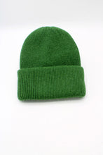 Lade das Bild in den Galerie-Viewer, Classic Beanie Mütze Angora &quot;Copenhagen&quot;
