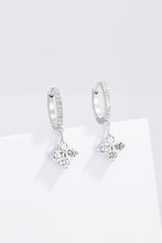 Lade das Bild in den Galerie-Viewer, Rhinestone Pavé Earrings Ohrringe Fleur
