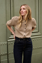 Lade das Bild in den Galerie-Viewer, Short Balloon Sleeve Wool Cardigan Jäckchen
