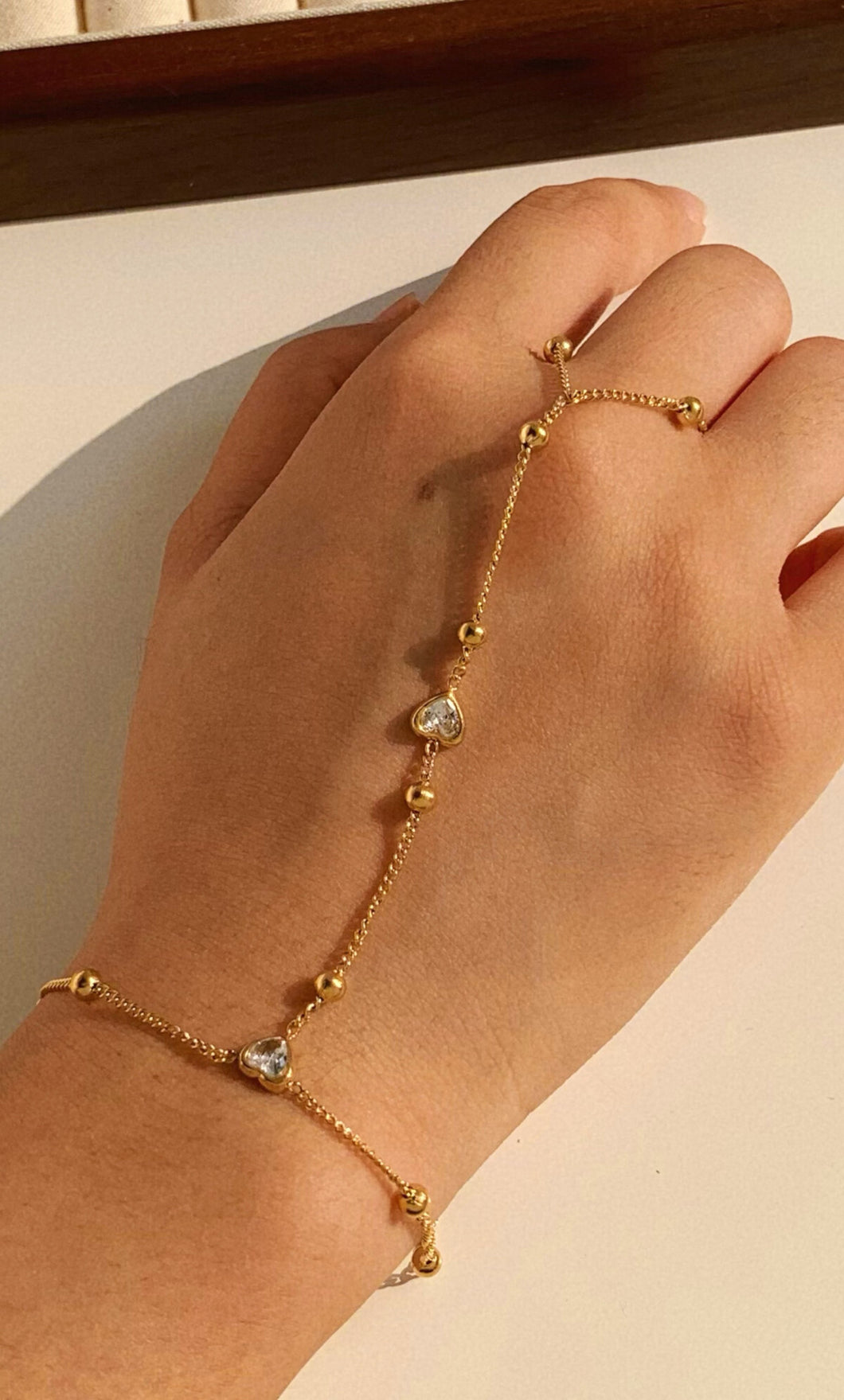 Hand Chain Ring Armband Lovie