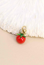 Lade das Bild in den Galerie-Viewer, Charm Tomato
