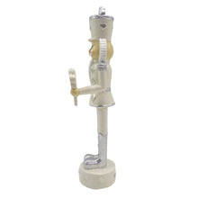 Lade das Bild in den Galerie-Viewer, Christmas Nutcracker Nussknacker Figur Classy White
