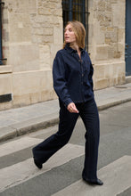 Lade das Bild in den Galerie-Viewer, High Waisted Flare Jeans Pants Zoe
