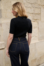 Lade das Bild in den Galerie-Viewer, High Waisted Flare Jeans Pants Zoe
