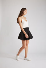 Lade das Bild in den Galerie-Viewer, Knit Skater Skirt Strick Rock &quot;Eve&quot;
