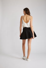 Lade das Bild in den Galerie-Viewer, Knit Skater Skirt Strick Rock &quot;Eve&quot;
