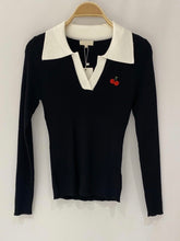 Lade das Bild in den Galerie-Viewer, Fine Knit Polo Collar Sweater Pullover &quot;Cherry&quot;
