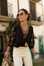 Lade das Bild in den Galerie-Viewer, Bohemian Embroidered Blouse Bluse &quot;Sarah&quot;
