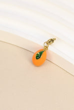 Lade das Bild in den Galerie-Viewer, Charm Papaya
