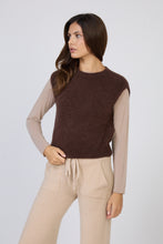 Lade das Bild in den Galerie-Viewer, Sleeveless Crew Neck Sweater Pullunder Alpaca Wolle
