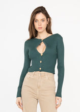 Lade das Bild in den Galerie-Viewer, Knit Cropped Sweater Gold Buttons Jillian
