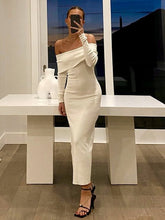 Lade das Bild in den Galerie-Viewer, Off Shoulder Knit Dress Strickkleid Bardot Collar Slit &quot;Danielle&quot;
