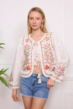 Lade das Bild in den Galerie-Viewer, Bohemian Embroidered Floral Jacket Jacke Isabel
