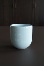 Lade das Bild in den Galerie-Viewer, Coffee Cup &quot;LOVE HOTEL&quot;
