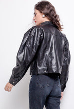 Lade das Bild in den Galerie-Viewer, Faux Leather Jacket with Puff Sleeves Jacke &quot;Ollie&quot;
